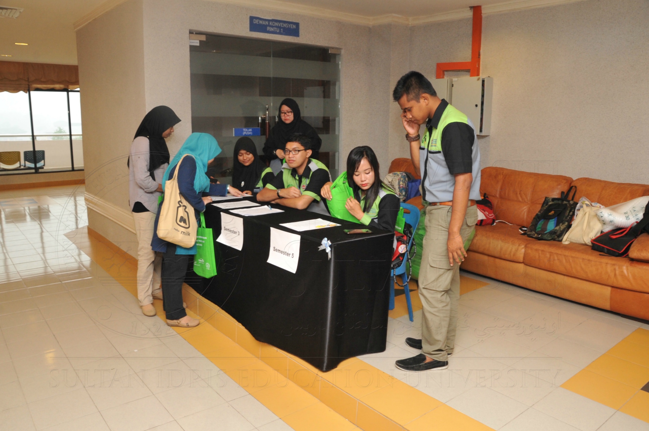 PRO15 163 KONVO HAS 0851